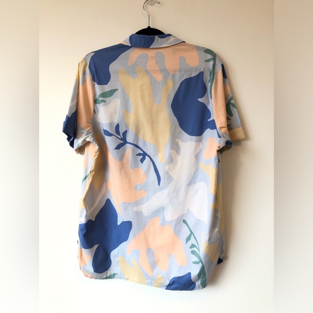 Men’s Nike SB Blue and Yellow Printed Skate Polo Size L - Picture 9 of 9